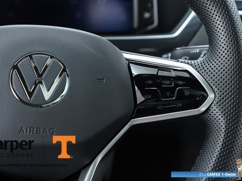 Used 2024 Volkswagen Tiguan SEL R-Line image 62