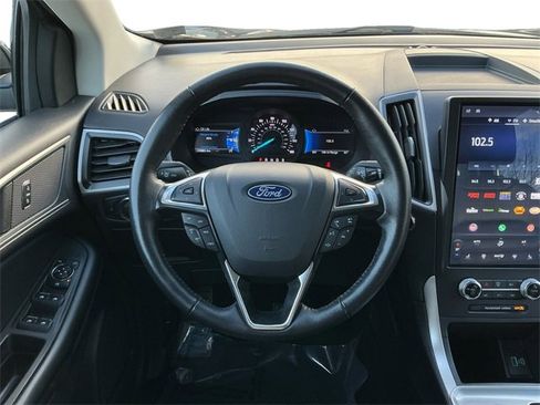 Used 2024 Ford Edge SEL image 13