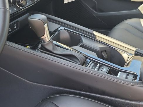 Used 2024 Honda Accord Touring image 15