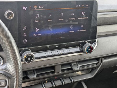 Used 2023 Chevrolet Colorado W/T image 11