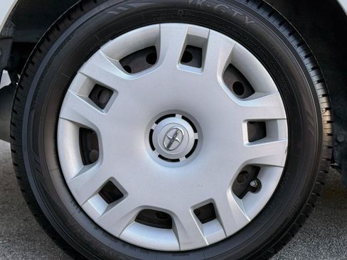 Used 2009 Scion xB FWD image 22
