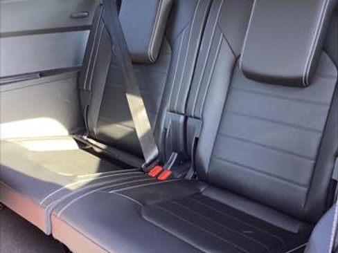 Used 2023 Volkswagen Atlas SEL Premium AWD/4WD image 13