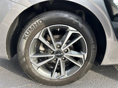 Certified 2023 Kia Forte LXS image 27