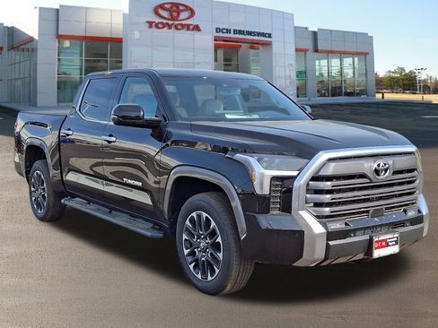 New 2025 Toyota Tundra Limited image 3
