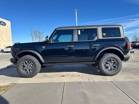 New 2025 Ford Bronco Badlands image 26