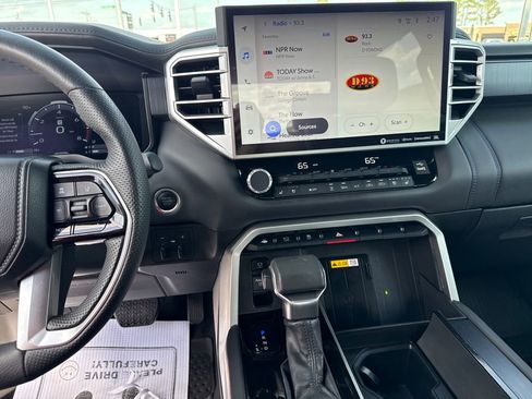 Used 2024 Toyota Tundra Platinum image 21