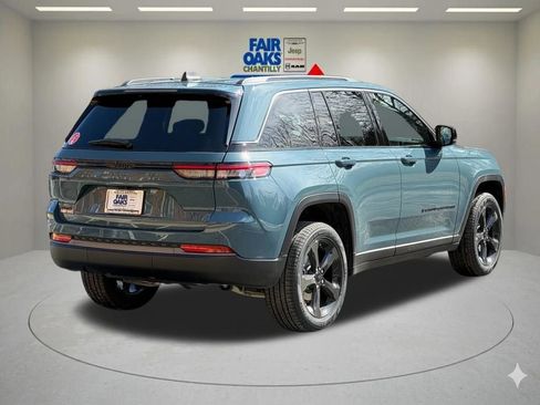 New 2026 Jeep Grand Cherokee Limited w/ Limited Altitude Package AWD/4WD image 6