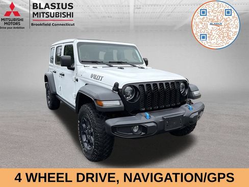Used 2023 Jeep Wrangler Unlimited w/ Sun & Screen Package AWD/4WD image 6