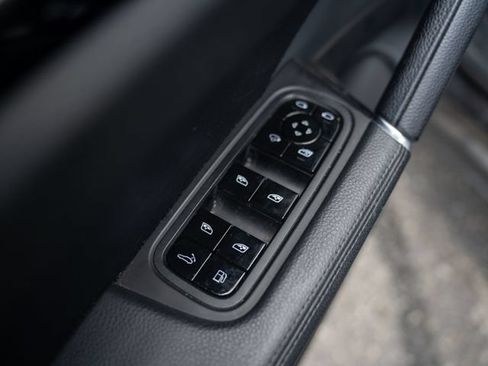 Certified 2021 Porsche Cayenne E-Hybrid AWD/4WD image 16