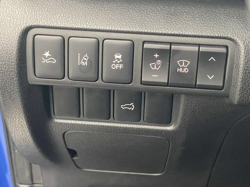 Used 2024 Mitsubishi Eclipse Cross AWD image 13