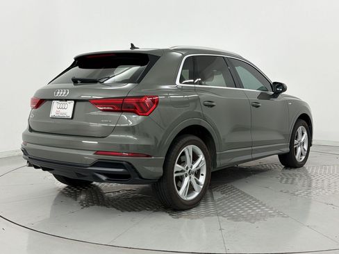 Certified 2021 Audi Q3 2.0T Premium w/ Convenience Package AWD/4WD image 9