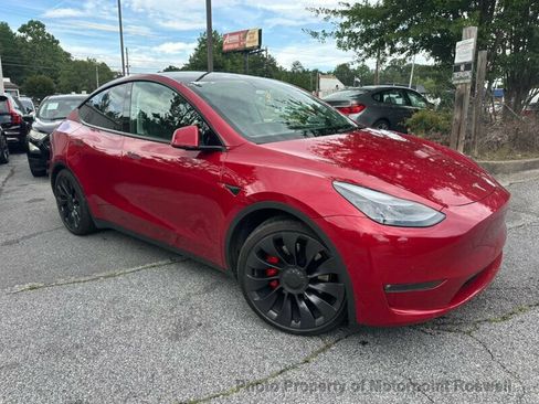 Used 2022 Tesla Model Y Performance AWD/4WD image 6