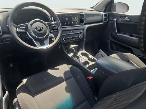 Used 2020 Kia Sportage LX AWD/4WD image 11