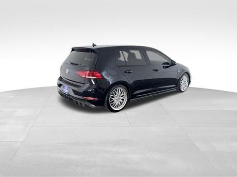 Used 2018 Volkswagen Golf R 4-Door AWD/4WD image 5