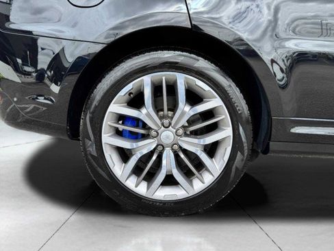 Used 2016 Land Rover Range Rover Sport SVR image 57