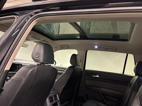 Used 2022 Volkswagen Atlas SE image 29