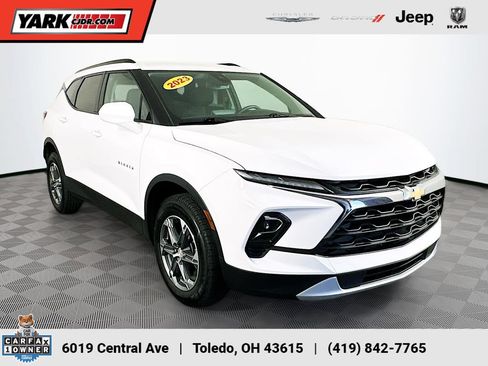 Used 2023 Chevrolet Blazer LT w/ Convenience Package FWD image 1