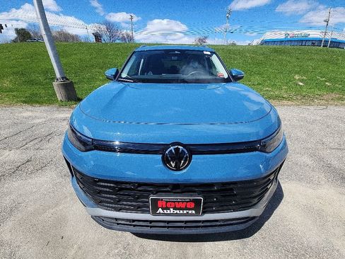 New 2026 Volkswagen Tiguan SE AWD/4WD image 2