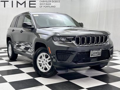 New 2025 Jeep Grand Cherokee Laredo