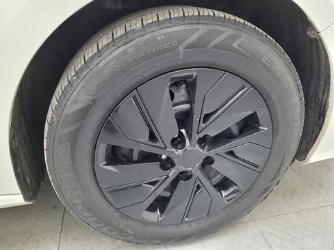 Used 2022 Nissan Altima 2.5 SV image 31