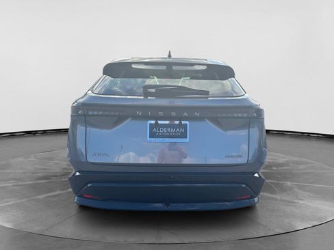 Used 2023 Nissan Ariya FWD image 32