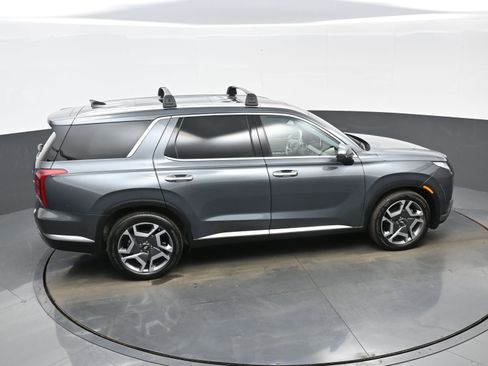 Used 2023 Hyundai Palisade Limited image 40