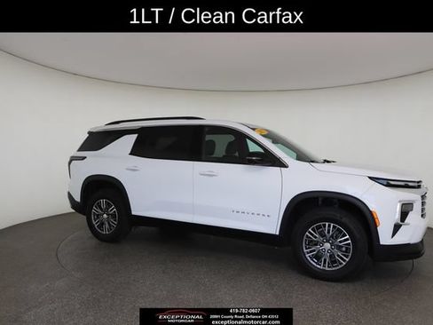 Used 2025 Chevrolet Traverse LT w/ Driver Confidence Package FWD image 25