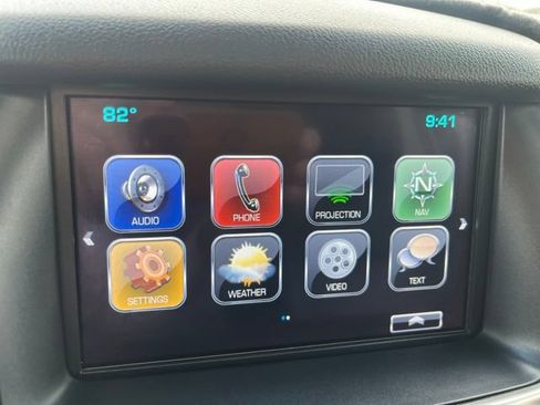 Used 2019 Chevrolet Tahoe Premier AWD/4WD image 21