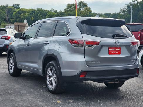 Used 2015 Toyota Highlander XLE AWD/4WD image 5