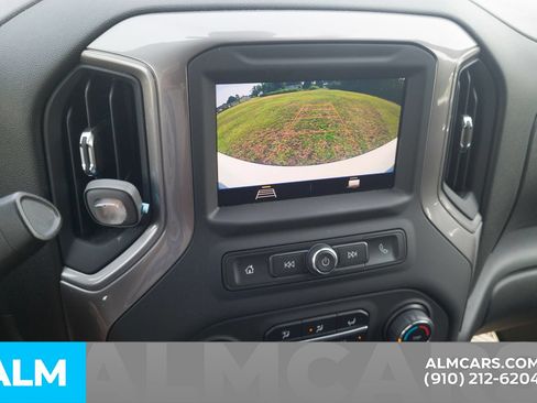 Used 2021 Chevrolet Silverado 1500 Custom Trail Boss w/ Safety Confidence Package AWD/4WD image 9