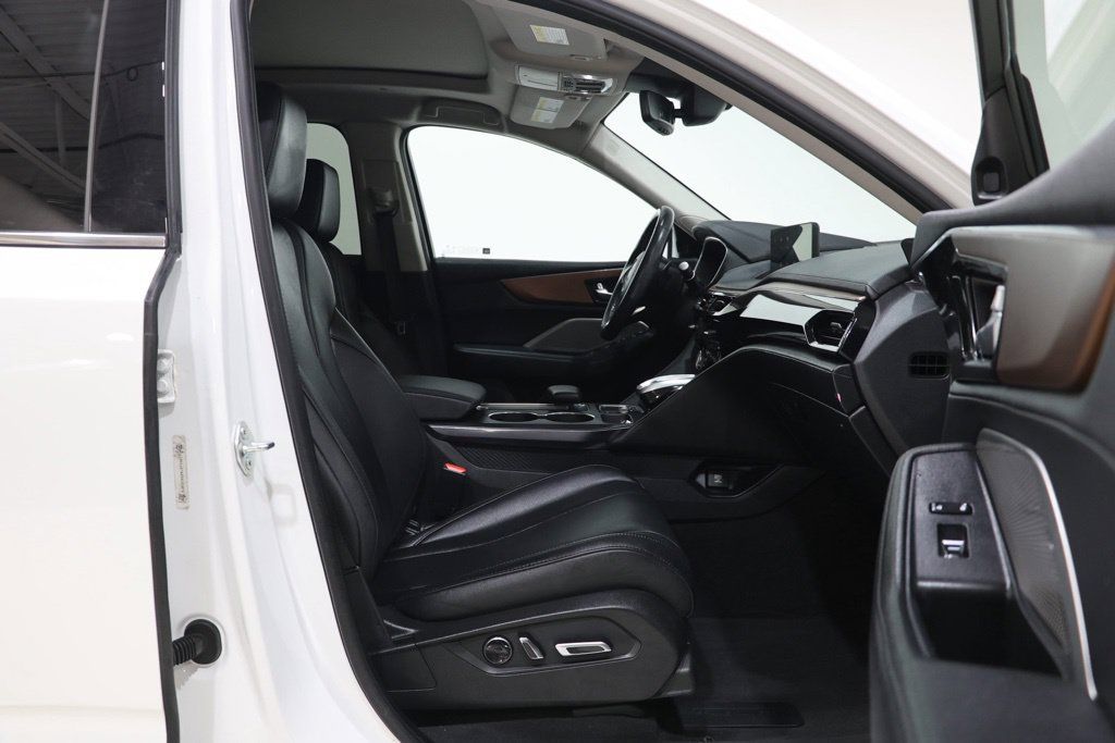Used 2022 Acura MDX SH-AWD image 37