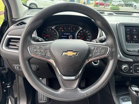 Used 2021 Chevrolet Equinox LT AWD/4WD image 14