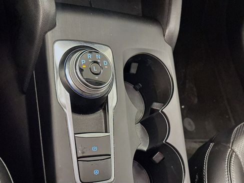 Used 2020 Ford Escape SEL AWD/4WD image 25