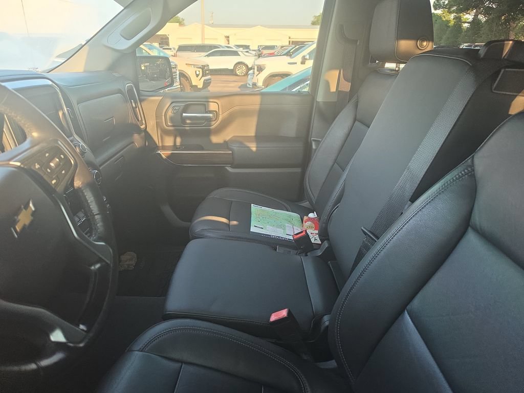 Used 2020 Chevrolet Silverado 1500 LT w/ All-Star Edition AWD/4WD image 5