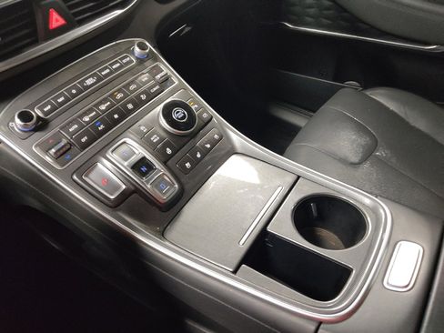 Used 2022 Hyundai Santa Fe Limited image 25
