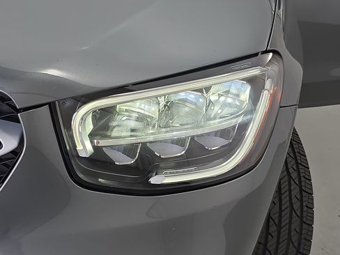 Certified 2021 Mercedes-Benz GLC 300 4MATIC image 31