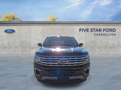 Used 2021 Ford Expedition Limited image 3