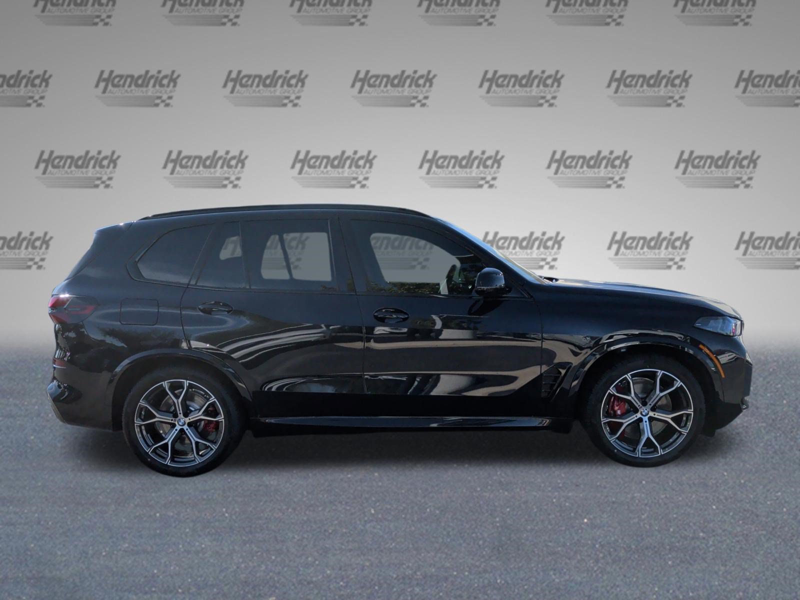 Used 2026 BMW X5 xDrive50e w/ M Sport Package AWD/4WD image 9