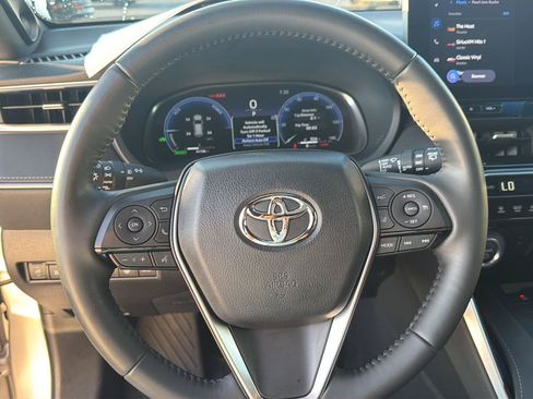Certified 2023 Toyota Venza Limited AWD/4WD image 20