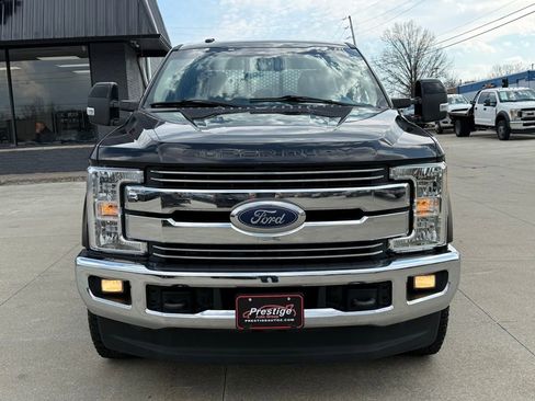 Used 2018 Ford F350 Lariat image 19