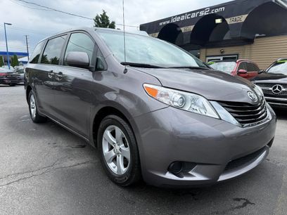 Used 2011 Toyota Sienna LE