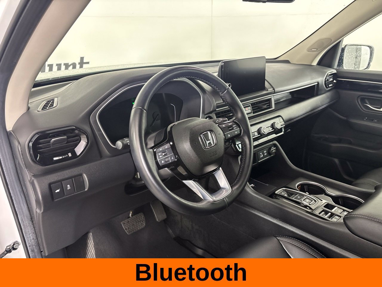 Used 2025 Honda Pilot Touring image 13