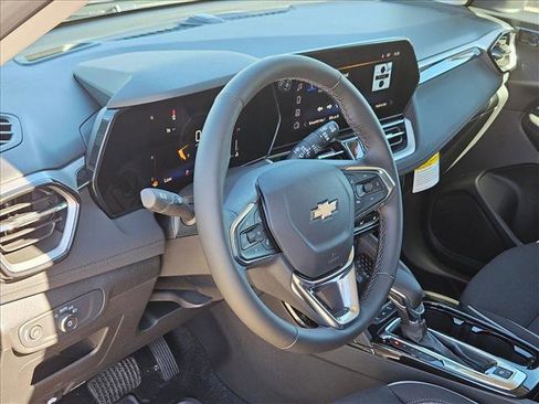New 2026 Chevrolet TrailBlazer LT w/ Convenience Package image 3