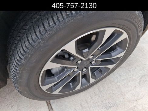 Used 2023 Jeep Grand Cherokee Overland w/ Adv Protech Group III image 8