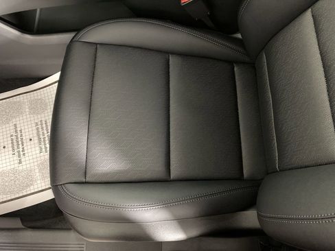 New 2026 Chevrolet Equinox LT w/ Convenience Package II image 20