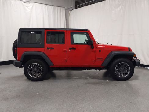 Certified 2018 Jeep Wrangler Unlimited Sport S image 15