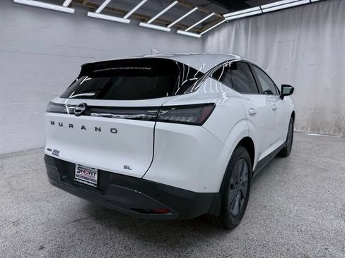 Used 2025 Nissan Murano SL AWD/4WD image 2