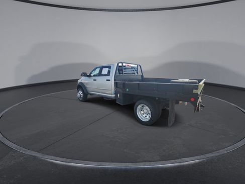 Used 2014 RAM 5500 SLT w/ Quick Order Package 29G SLT AWD/4WD image 7
