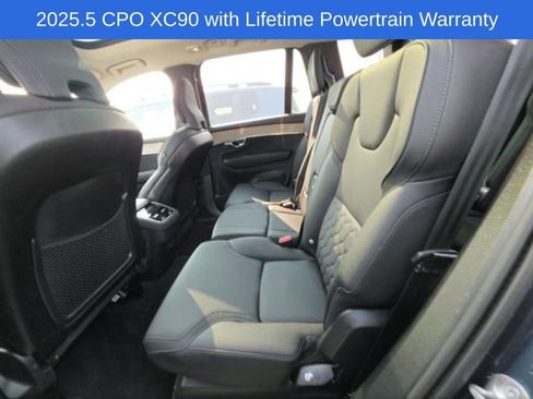 Used 2025 Volvo XC90 B6 Plus AWD/4WD image 6