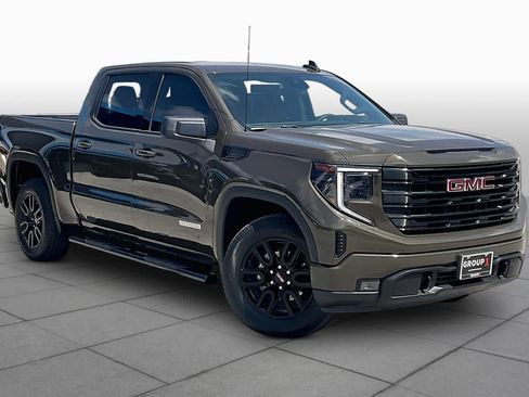 Used 2023 GMC Sierra 1500 Elevation RWD image 3